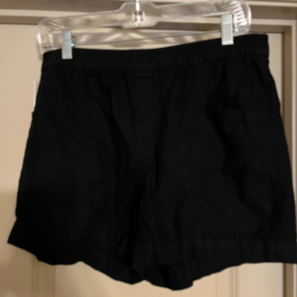 Old Navy linen shorts.